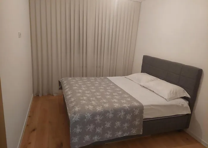 Imperial East سراييفو