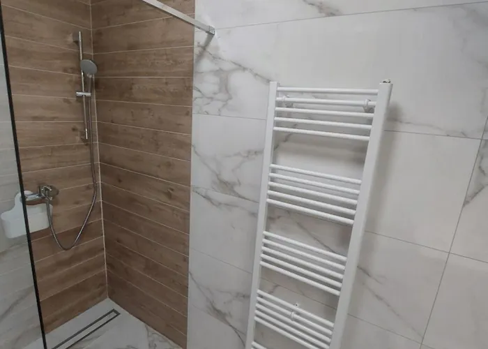 شقة Imperial East سراييفو